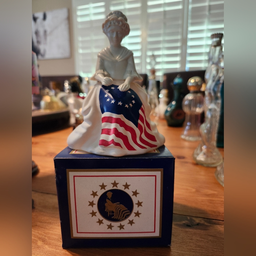 Vintage Avon "Betsy Ross" Empty Decanter